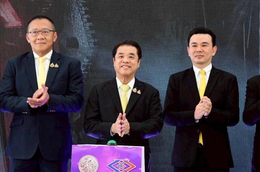 คมนาคมเร่งรถไฟฟ้าสายสีม่วงเปิดให้บริการตลอดสายภายในปี 73