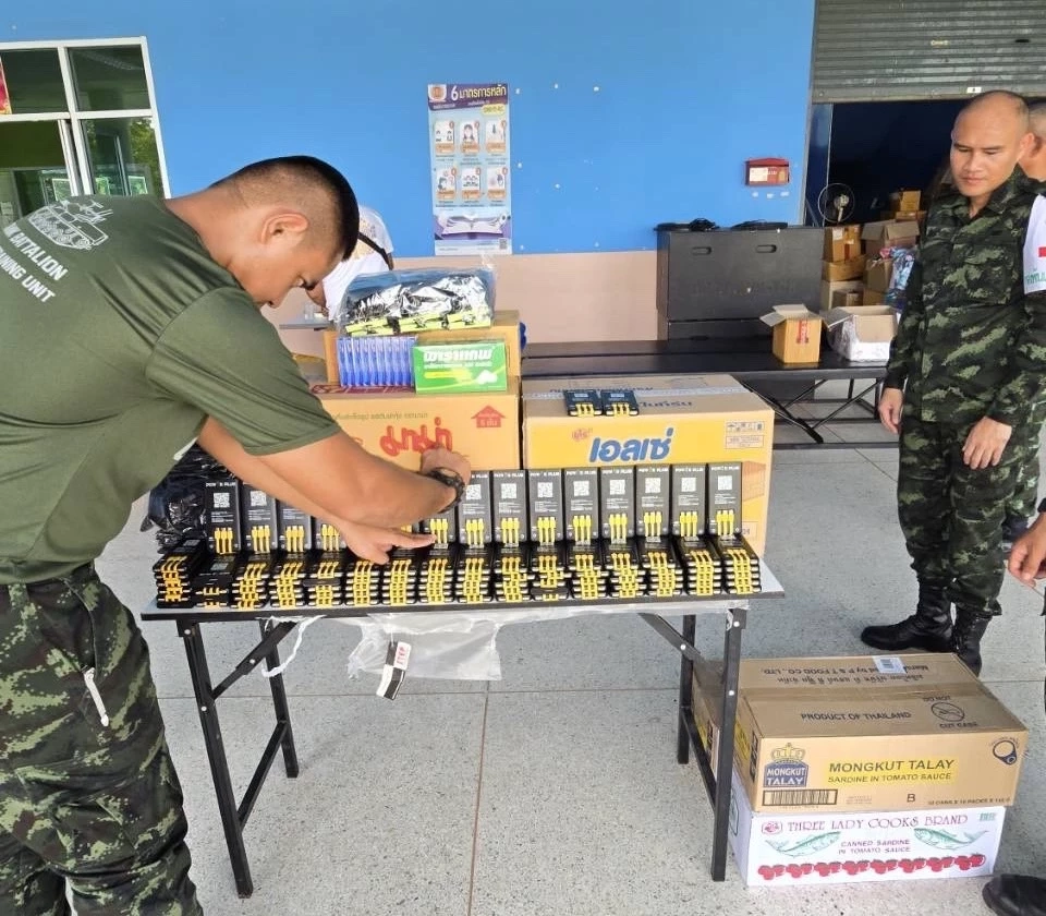 พรรคก้าวอิสระ ระดมสิ่งของ-อาหาร-เครื่องดื่ม หนุนทหารแนวหน้า