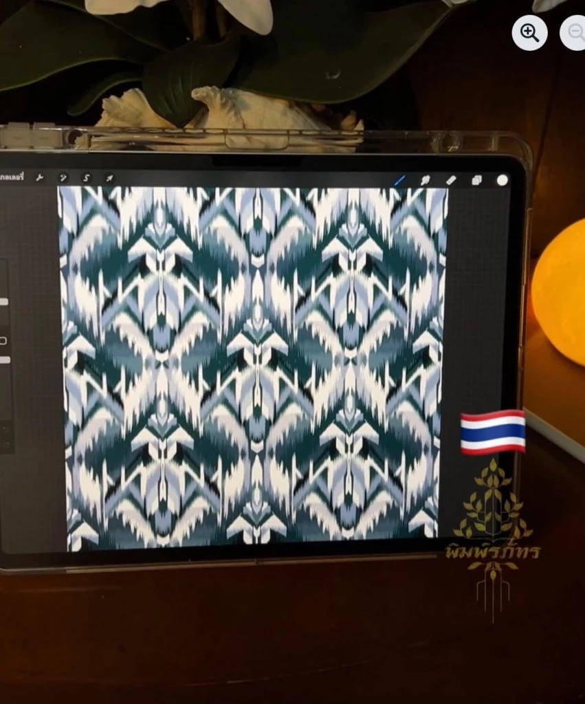 ผ้าไทยลายกริพเพน