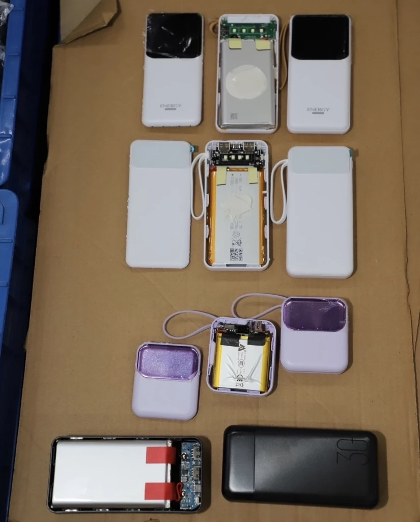 “เอกนัฏ” ส่งทีมบุกโกดังกลางกรุง ยึดแบตมือถือไม่มี มอก.คาไลน์ผลิต