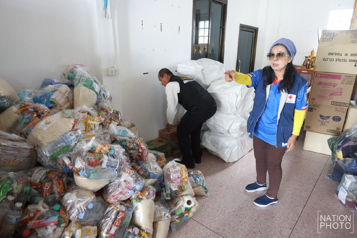 "เนชั่นปันน้ำใจ" ช่วยชายแดน  มี 2 ตำบลสุรินทร์ ยังกลับบ้านไม่ได้