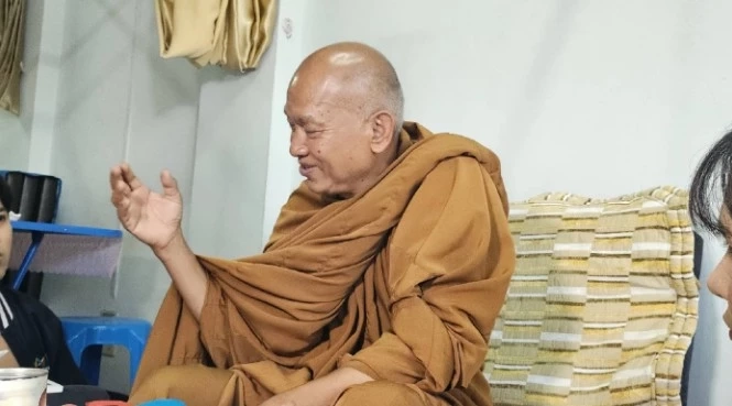 ตร.เชื่อ "หมอบี" ยังไม่หลบหนี หลังมีกระแสข่าวเผ่นออกนอกประเทศแล้ว