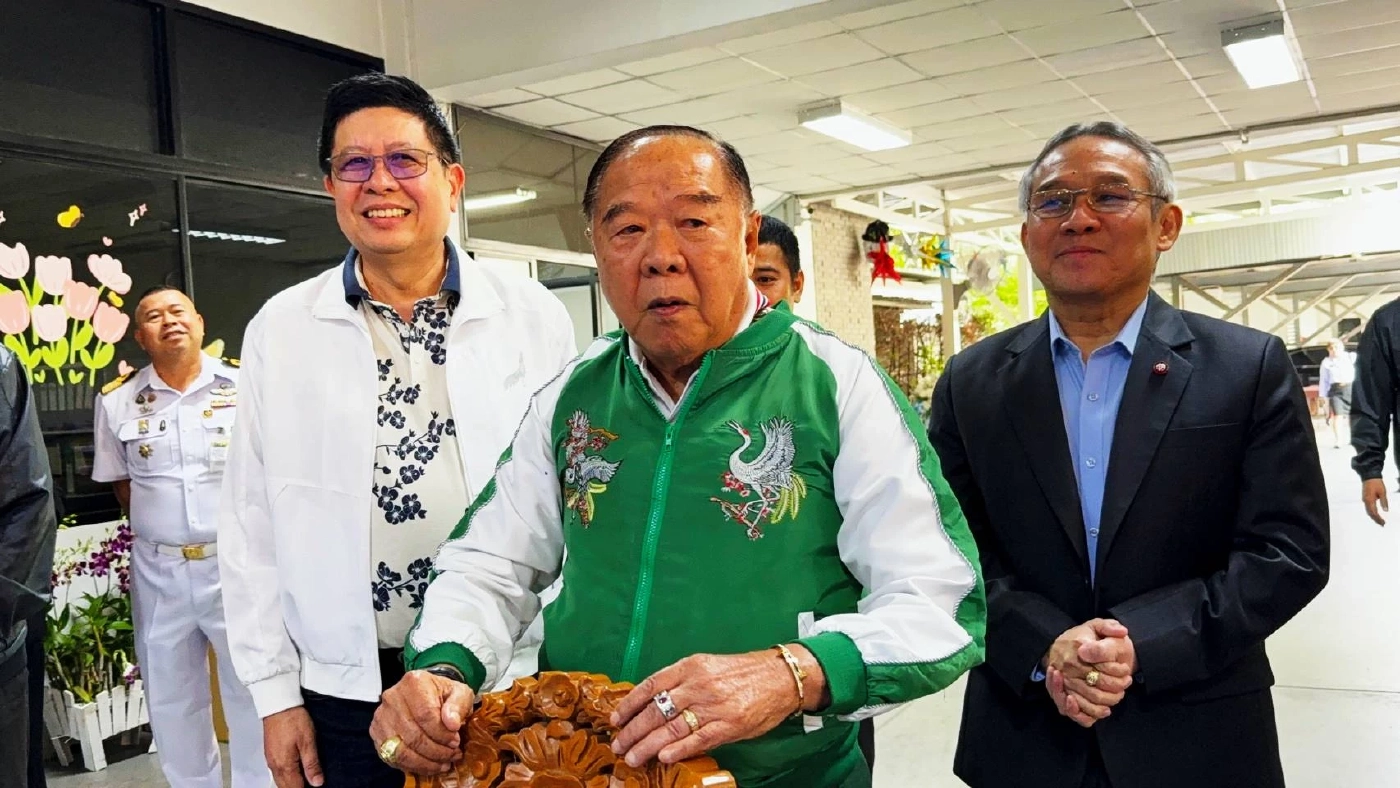 "HBD บิ๊กป้อม" ครบ 80 ปี เปิดมูลนิธิอนุรักษ์ป่ารอยต่อฯ ให้อวยพร