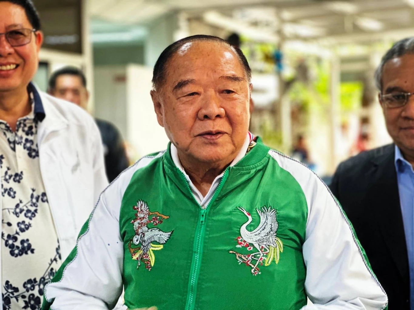 "HBD บิ๊กป้อม" ครบ 80 ปี เปิดมูลนิธิอนุรักษ์ป่ารอยต่อฯ ให้อวยพร