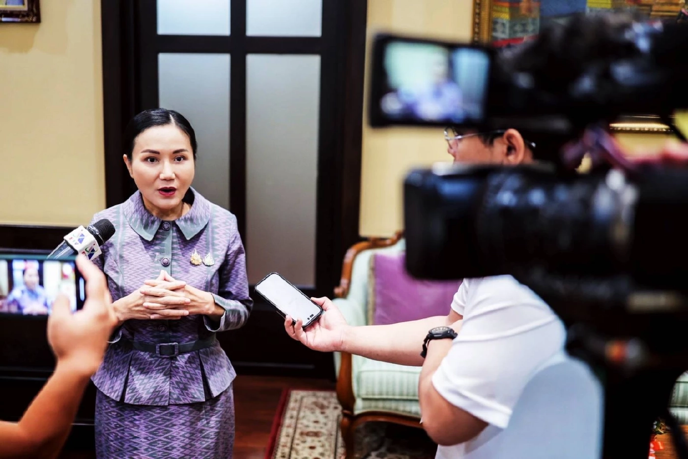 "รมว.นฤมล" รับสะเทือนใจ "ด.ช.กัมพูชา วัย 13" ถูกจับส่งกลับกัมพูชา ยัน ศธ. " ยึดหลักมนุษยธรรม"