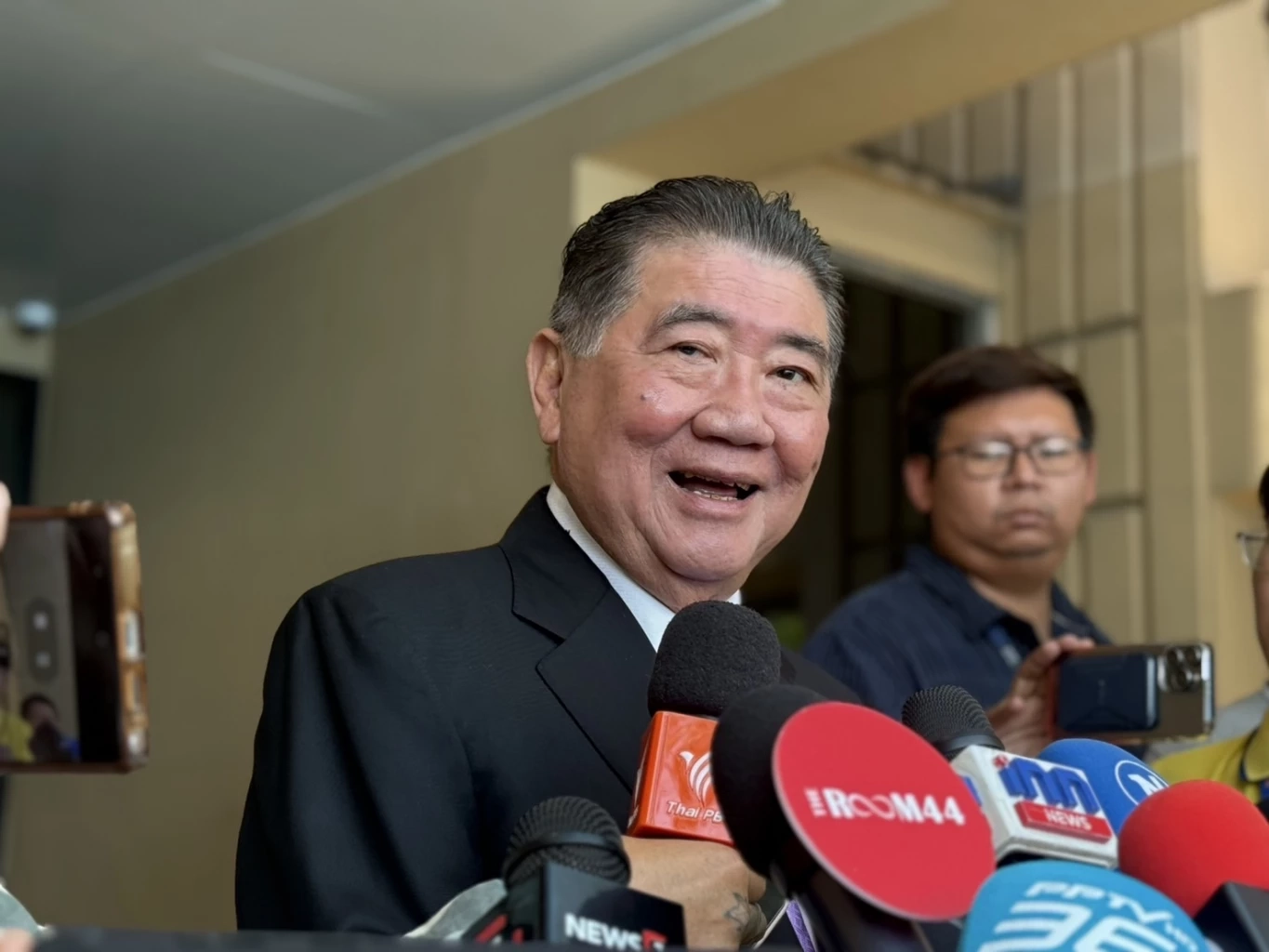 “ภูมิธรรม” สั่ง ปลัดมท. จี้ผู้ว่าฯสงขลา ปมเอกสารหลุด สั่งนายอำเภอ ต้อนรับ “เดชอิศม์”