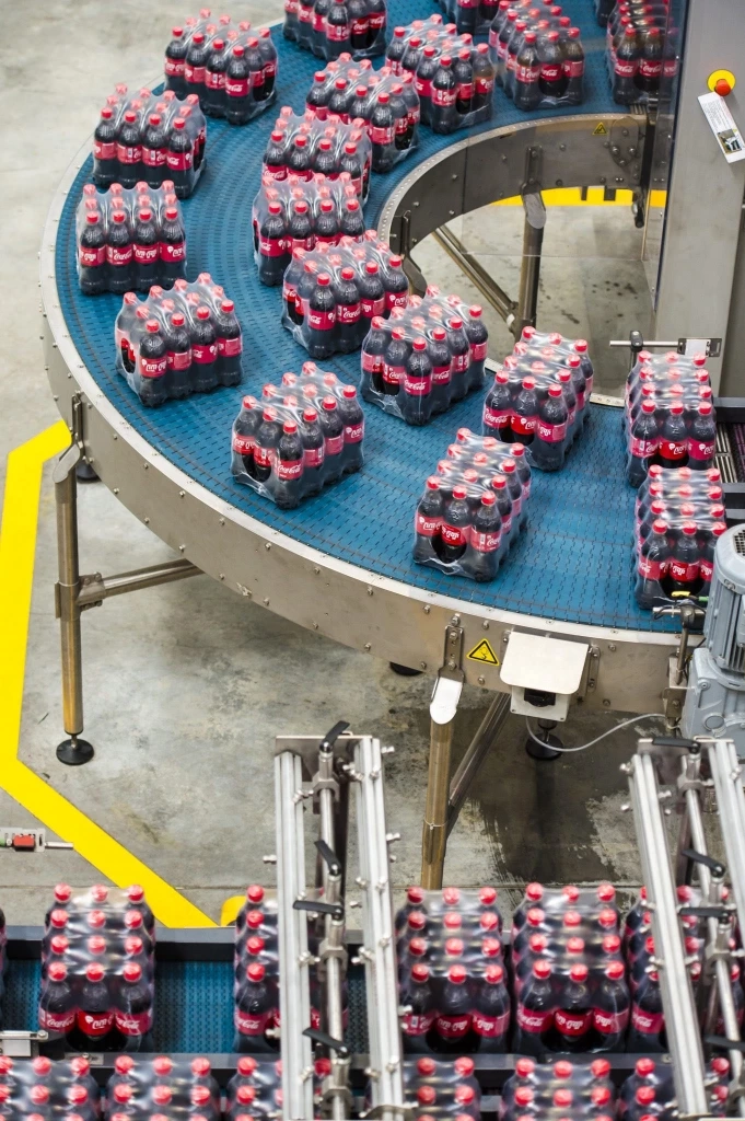 "ฮุนเซน" เท "วานดา" ป้องโคคา-โคลา อ้างว่า "เป็นการเสียสละเพื่อส่วนรวม"