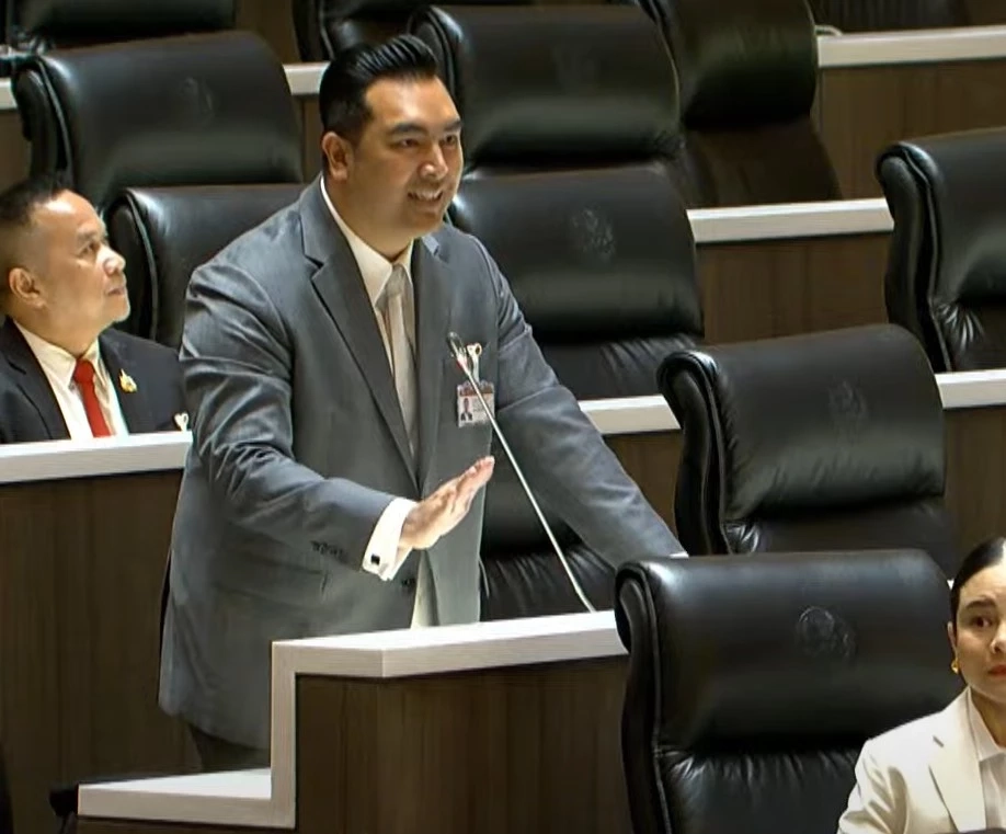 สภาฯ เดือด! ก่อนพิจารณาร่างกฎหมายรถไฟฟ้า 20 บาทตลอดสาย