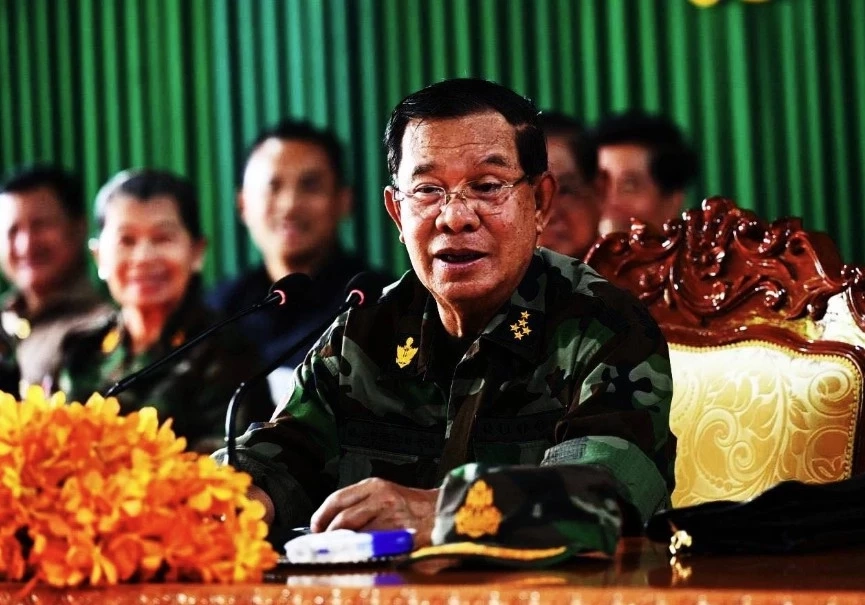 "รัฐบาลกัมพูชา" ออกกฎหมาย เพิกถอนสัญชาติคนกัมพูชา "ต่อต้านรัฐบาลและสมคบคิดกับต่างชาติ"