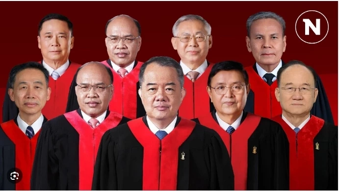 9 ตุลาการศาลรัฐธรรมนูญชุดปัจจุบัน