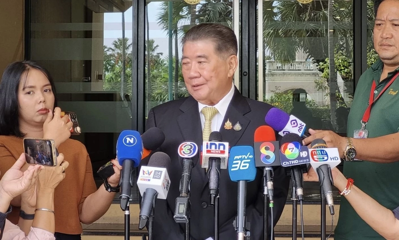 ภูมิธรรม เวชยชัย  รองนายกรัฐมนตรีและรมว.มหาดไทย 