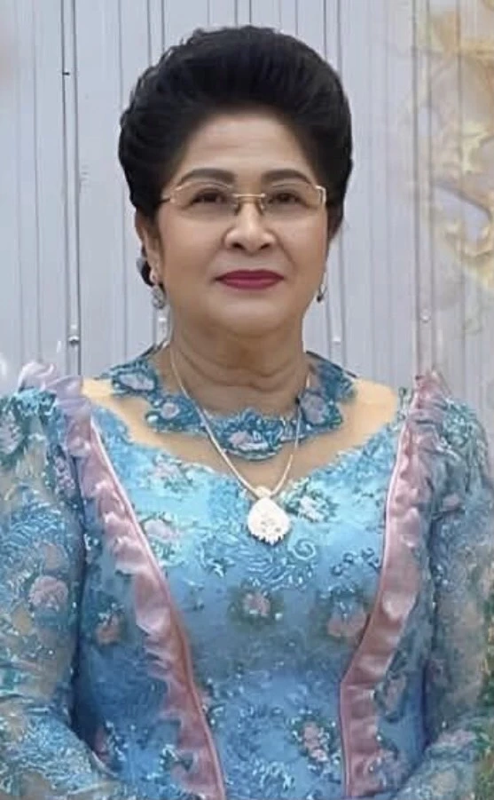 ท่านผู้หญิงฮุน ซีนาท น้องสาวฮุน เซน และอดีต สว.