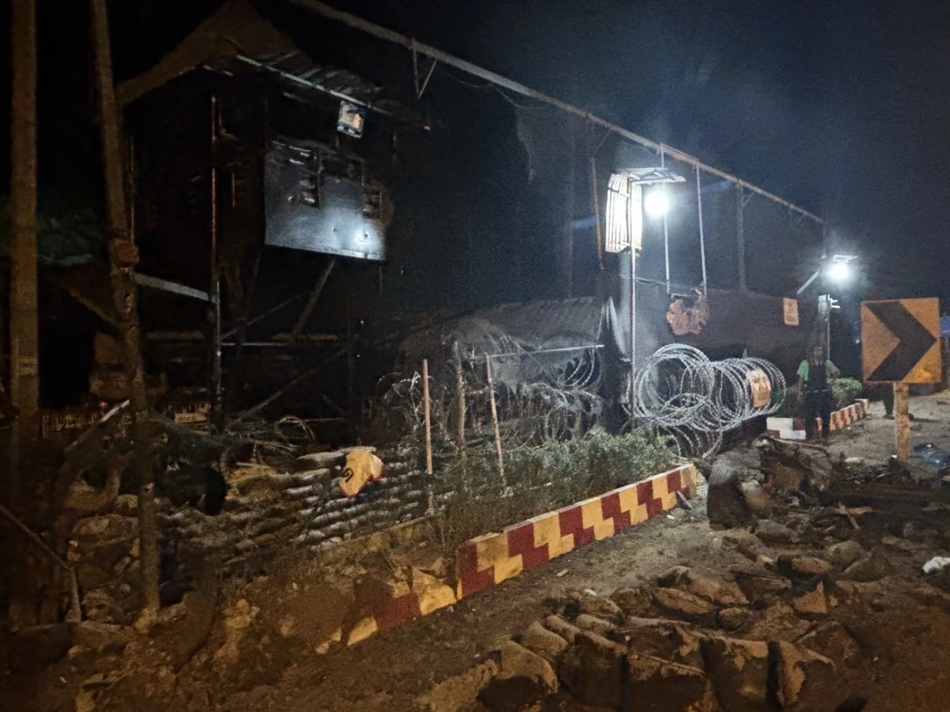 ด่วน! “คาร์บอมบ์” ที่ตากใบ ใกล้ ชคต.ศาลาใหม่ เสียหายยับ!