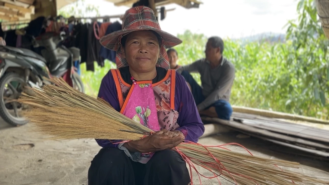 “ธนาคารที่ดิน” ติดตามผลการช่วยเหลือเกษตรกรและผู้ยากจน ตามนโยบายของรัฐบาล