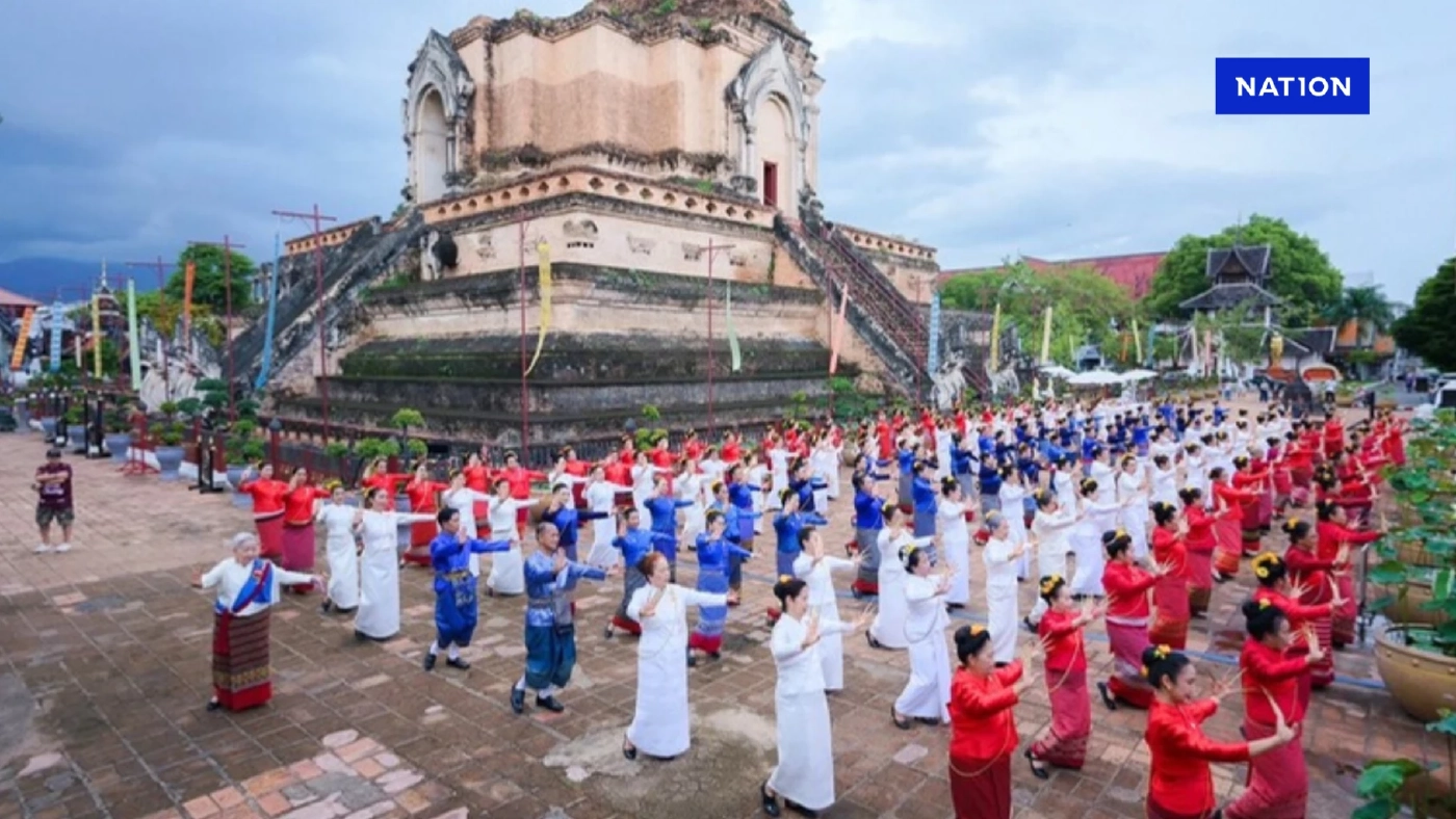 จัดฟ้อน "เติมใจ๋สู่นักสู้ชายแดนไทย" ส่งกำลังใจทหารกล้า