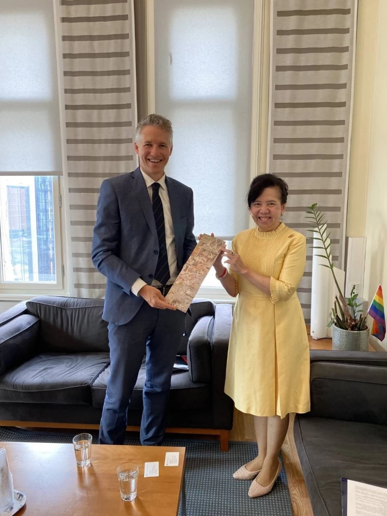 ทูตไทยเดินสายพบหน่วยงาน ตปท.แจงสถานการณ์ไทย-กัมพูชา