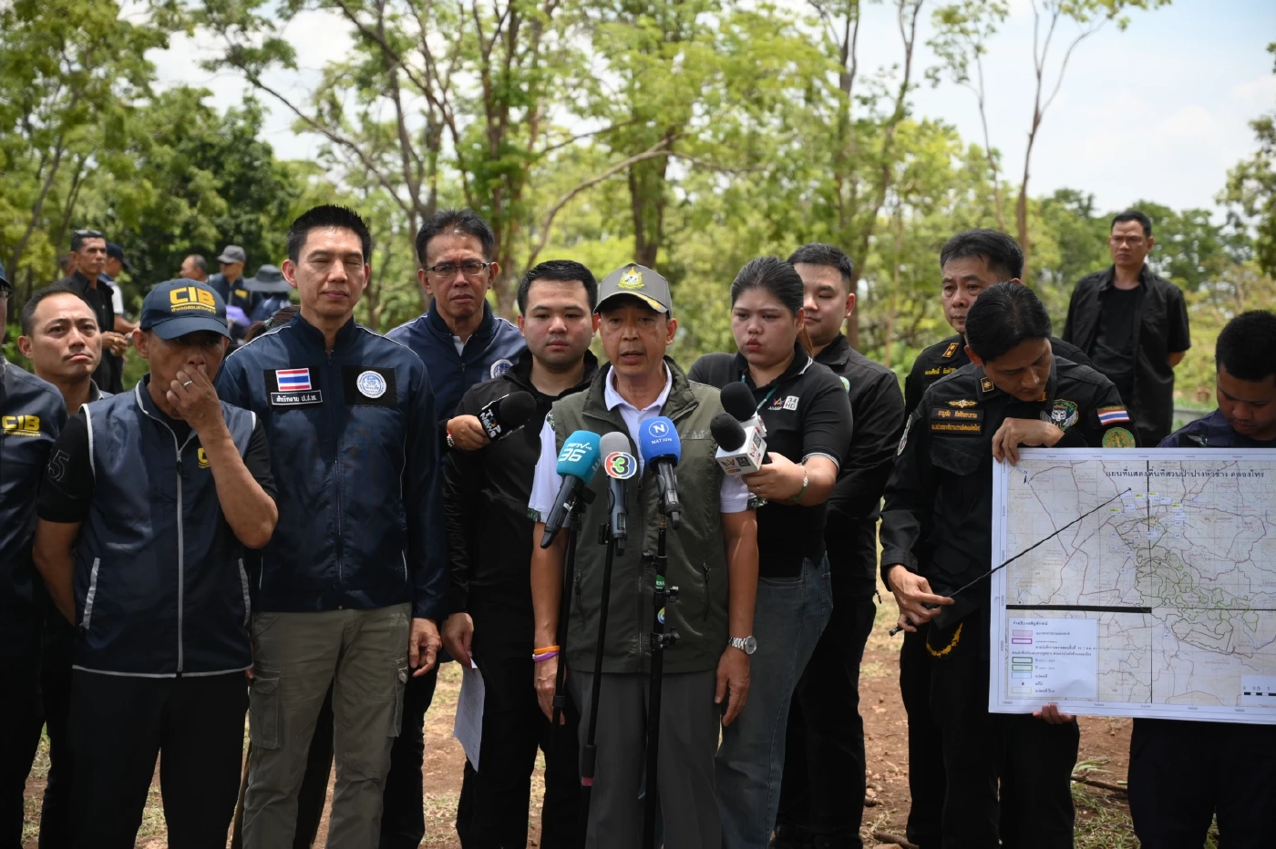 ระดมทีม ลุยจับ เจ้าหน้าที่รัฐ ออกเอกสารสิทธิ์เอื้อนายทุนรุกที่ป่า "ภูนับดาว"