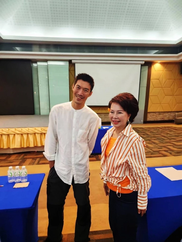 "เจี๊ยบ อมรัตน์" เปิด 6 ข้อ ไม่จับมือ "เพื่อไทย" เด็ดขาดซัดเจ็บ!