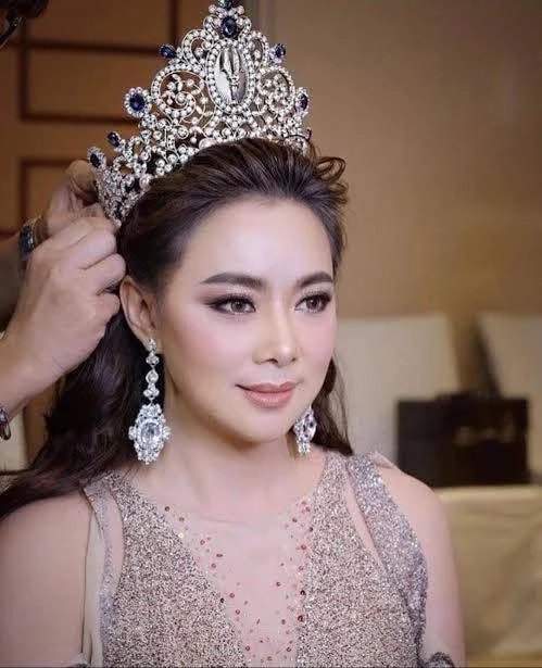 "บุ๋ม-ปนัดดา" นั่งโฆษก ศบ.ทก.จิตอาสาตอบโต้เฟคนิวส์ 'มาลี'