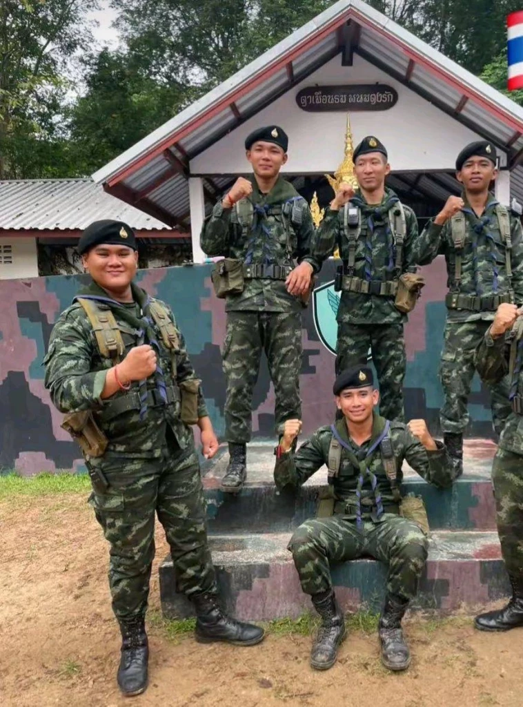 พลทหารพิทยุตม์ โสดา หรือ น้อย หรือ ที่ชาวโซเชียลรู้จักกันในชื่อ “น้องยักษ์” 