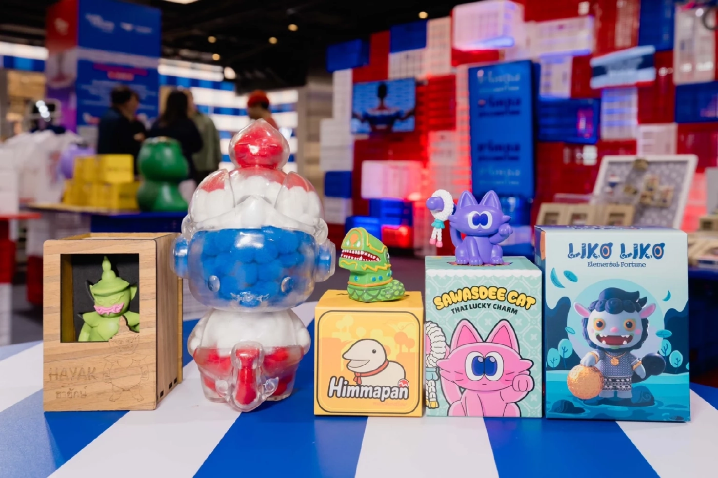 สยามเซ็นเตอร์ จับมือ ไปรษณีย์ไทย และกรมส่งเสริมการค้าระหว่างประเทศ ร่วมแสดงความภูมิใจและส่งกำลังใจให้คนไทย ผ่านงาน ‘รักเธอประเทศไทย’