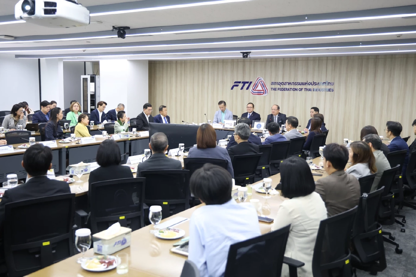 สมาคมแบงก์ดัน Transition Finance 5,000 ล้าน หนุนอุตฯ คาร์บอนต่ำ