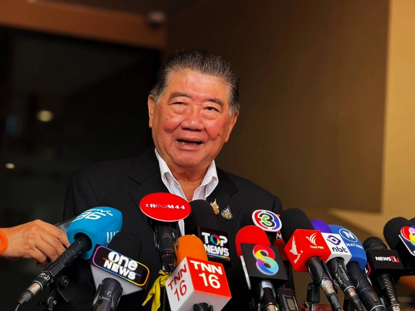 "ภูมิธรรม" เตือน "อินฟลูฯ" เตรียม "รถดูดส้วม" ฉีดใส่ "กัมพูชา" หวั่น "พาขึ้นศาลโลก"