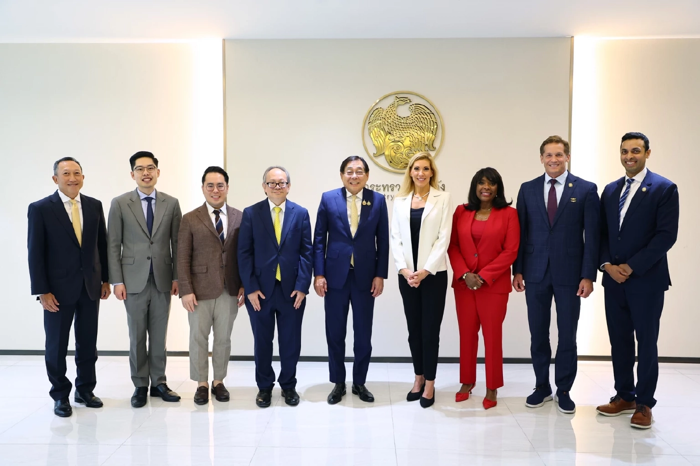 รมว.คลัง 'พิชัย ชุณหวชิร' ถก คณะ สส. สหรัฐ ยันไทยยึดข้อตกลงภาษี