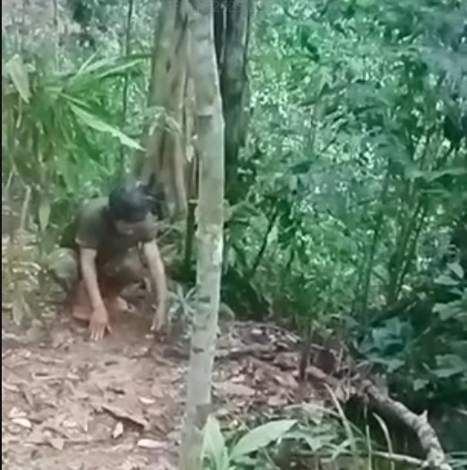 เปิดภาพแฉ! ทหารกัมพูชา วางทุ่นระเบิดฝั่งไทย คาดเป็นระเบิด PMN-2 