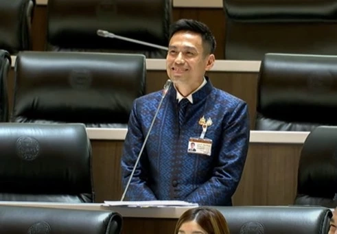 สภาฯ เอกฉันท์ “ไชยา พรหมา” นั่งรองประธานสภาฯ คนที่ 1 แบบไร้คู่แข่ง