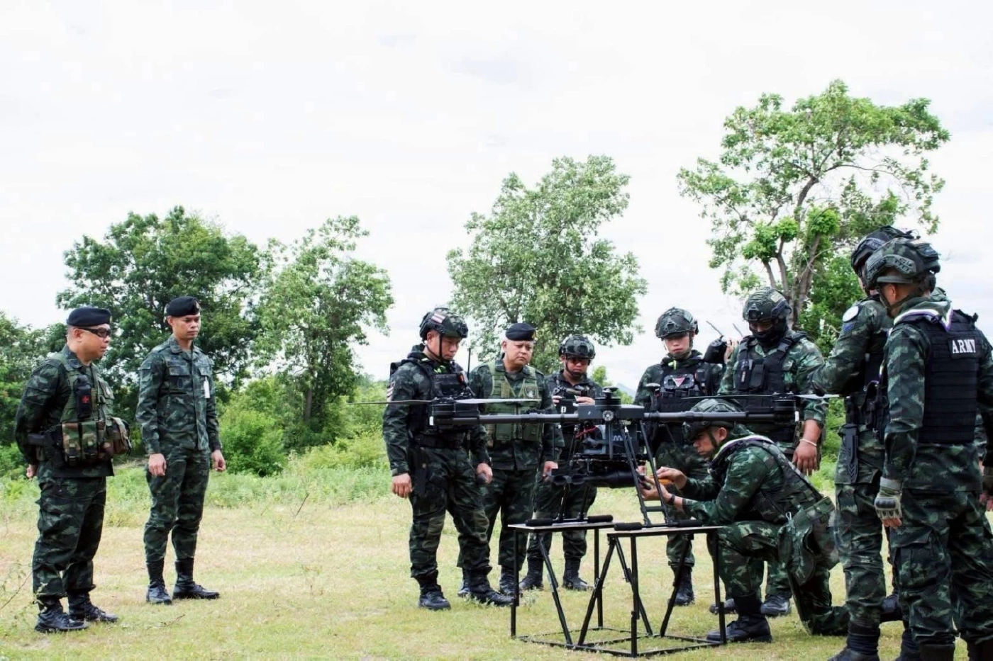 เปิดภาพ! ฉก.ราชมนู จัดอบรม "โดรนโจมตีทิ้งระเบิดทางยุทธวิธี" รุ่นที่ 5(มีคลิป)