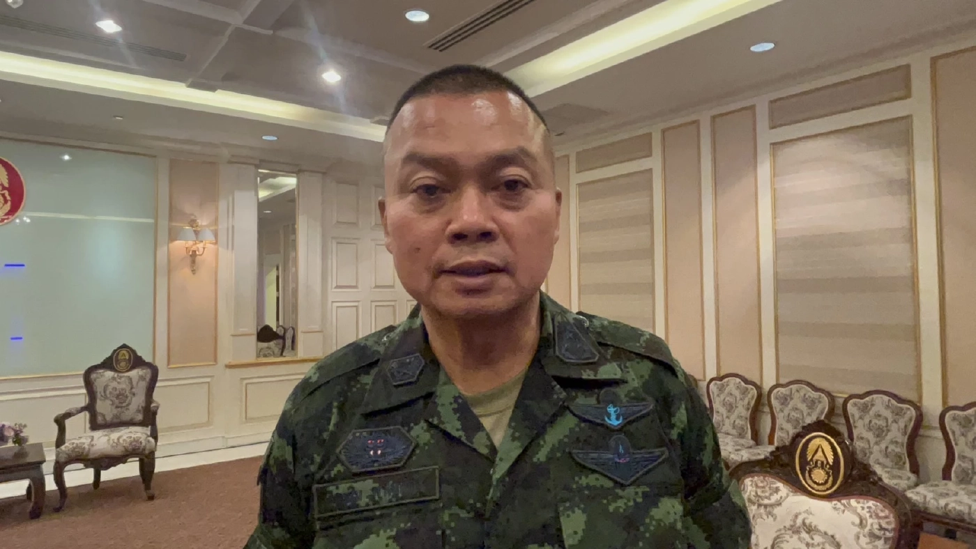 "แม่ทัพภาค 2" ยัน ไม่ถอยกำลังทหาร "กัมพูชา" เริ่มขนร่างทหารออกจากพื้นที่แล้ว