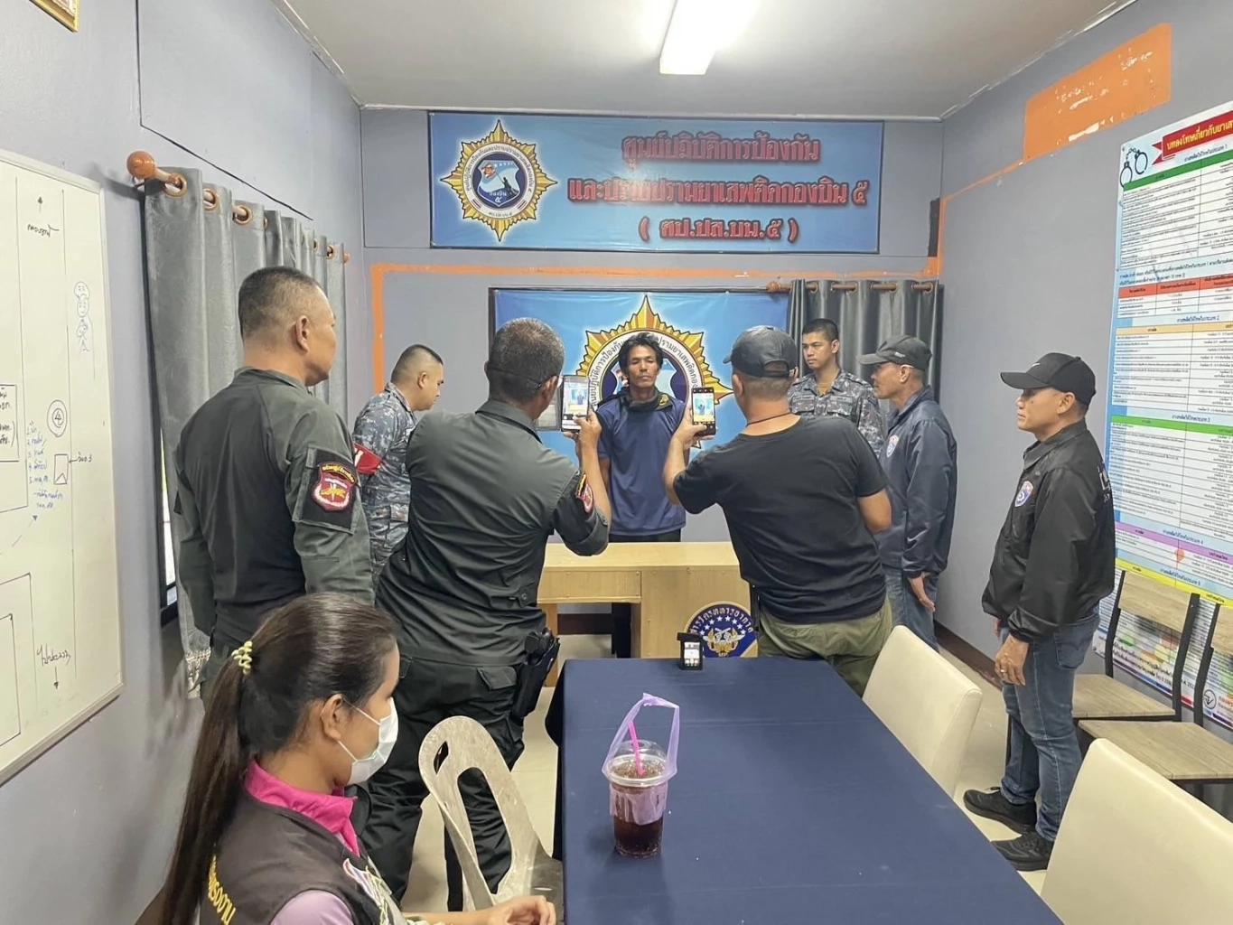 ด่วน! จับกัมพูชาลอบเข้าไทย บินโดรนล็อกเป้าทิ้งบอมบ์ฐานทัพไทย