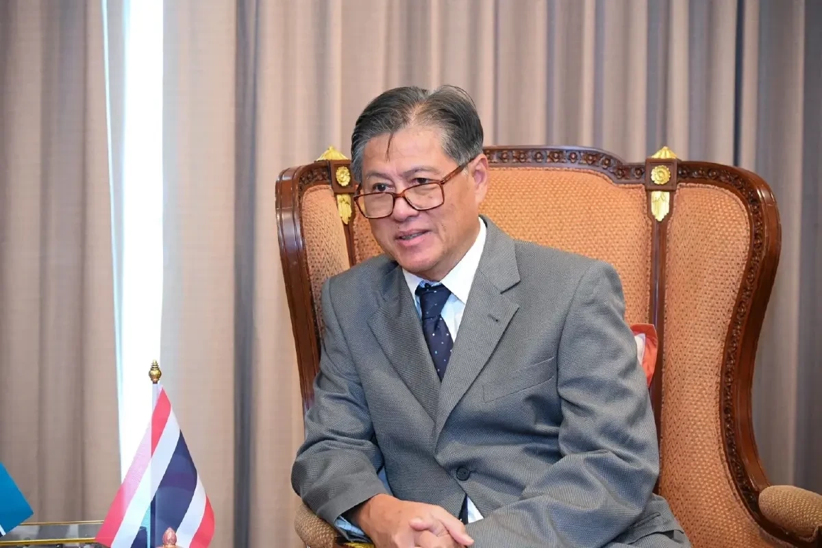 อดีตทูต นายรัศม์ ชาลีจันทร์ ผู้ช่วยรัฐมนตรีว่าการกระทรวงการต่างประเทศ 