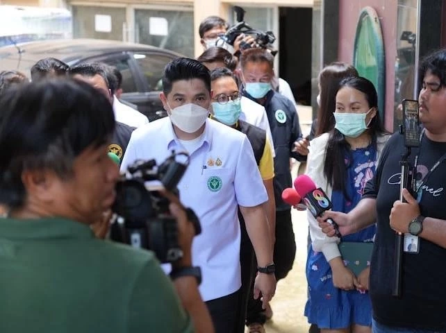 ขนลุกเลย! เปิดเหตุผล "หลวงพ่ออลงกต" เก็บ 20 ร่างผู้ป่วย HIV ไว้ในวัด