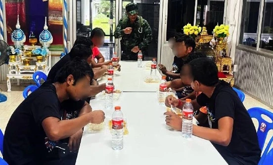 ไทยเตรียมส่งตัวทหารกัมพูชาที่บาดเจ็บ 2 นาย วันนี้ ! ที่ช่องจอม
