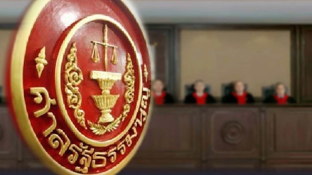 ศาล รธน.ไฟเขียว “สมชาย-คมสัน” เข้าฟังไต่สวน “นายกอิ๊งค์”