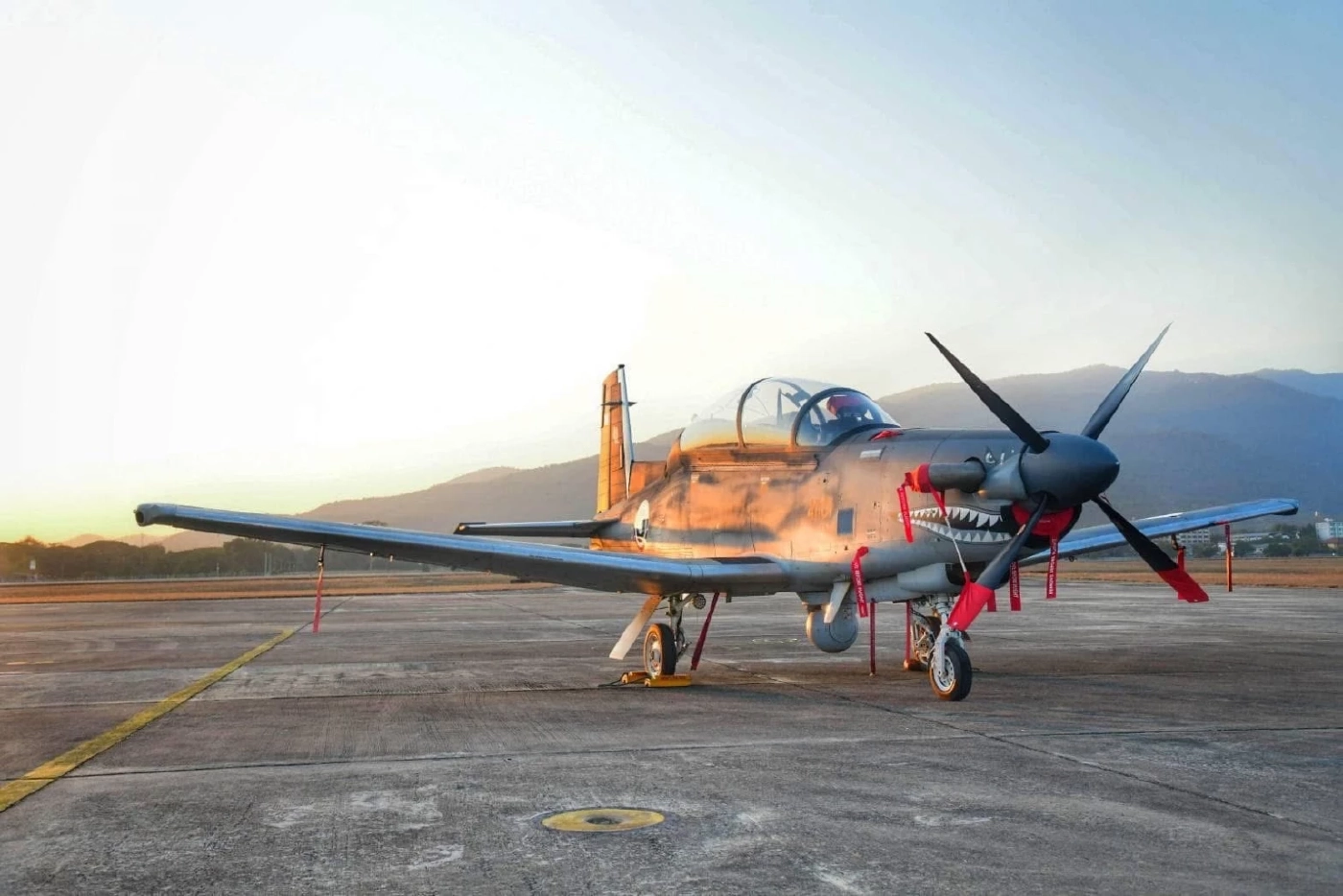 ทอ.เตรียมบรรจุ AT-6 จำนวน 8 เครื่อง ใช้ภารกิจการโจมตีทางอากาศ