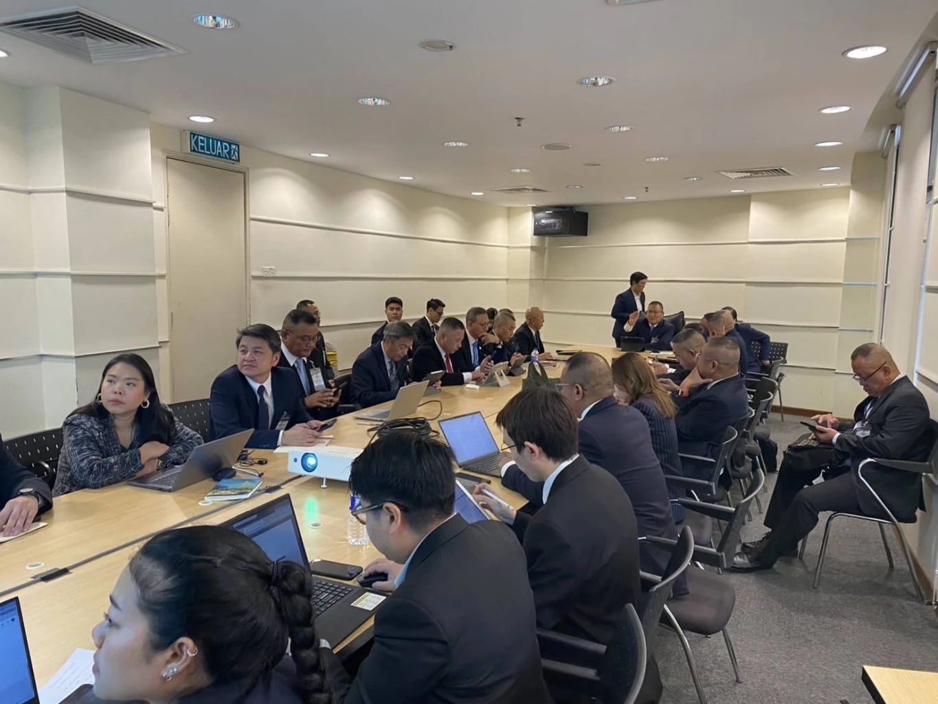 เริ่มถก GBC เปิดตัวทีมเลขาฯฝ่ายไทย เจ้ากรมกิจการชายแดนทหารนำทีม