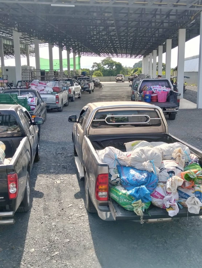 กรมการค้าภายใน เร่งเปิดจุดร่อนรับซื้อลำไยรูดร่วงช่วยเกษตรกร