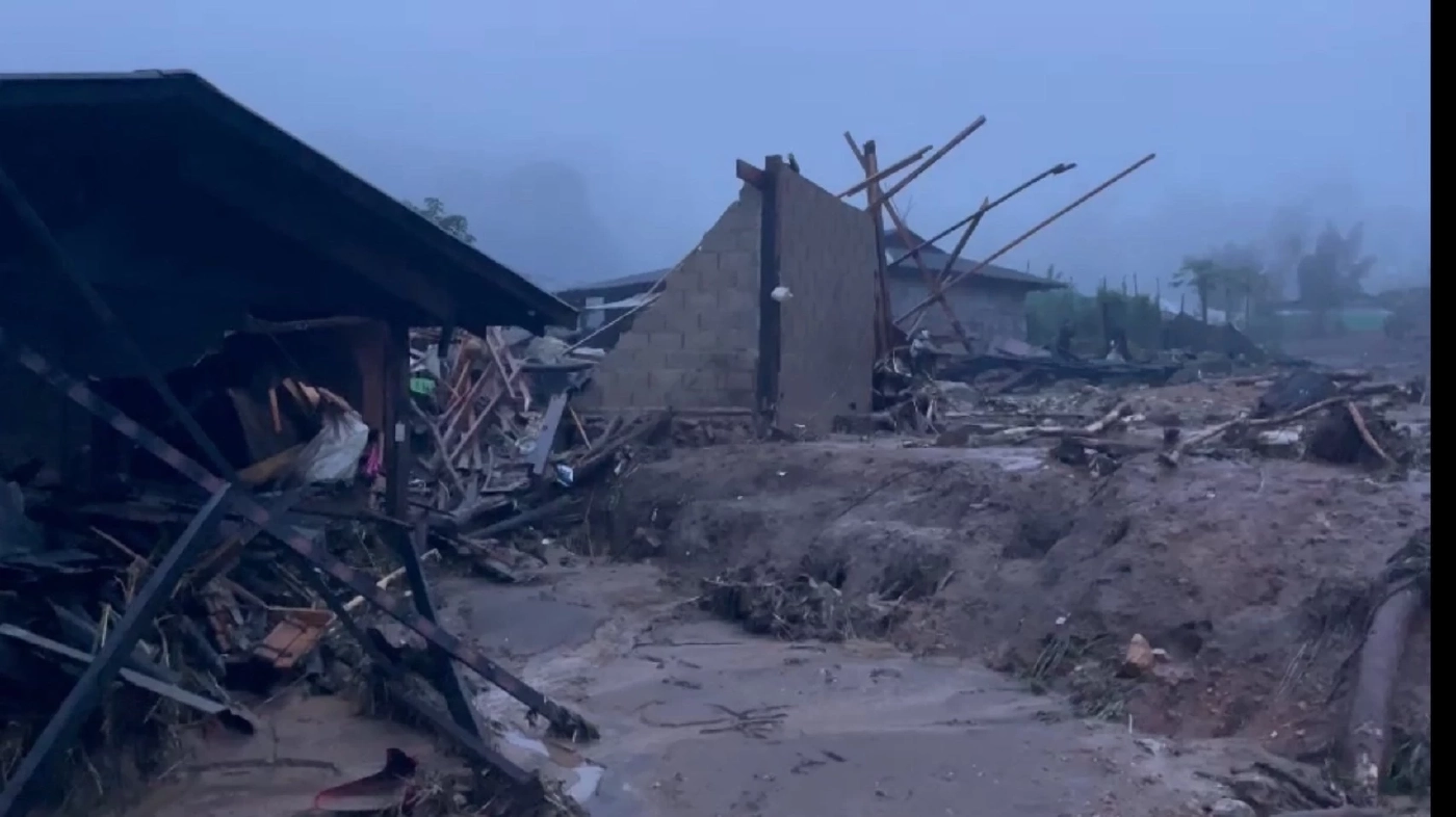 พายุ “คาจิกิ” ถล่มชุมชนปางอุ๋ง อ.แม่แจ่ม ดับแล้ว 2 ราย สูญหาย 1 ราย