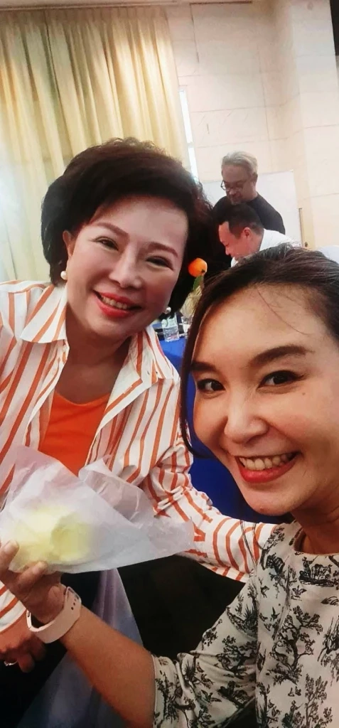 "เจี๊ยบ อมรัตน์" เปิด 6 ข้อ ไม่จับมือ "เพื่อไทย" เด็ดขาดซัดเจ็บ!