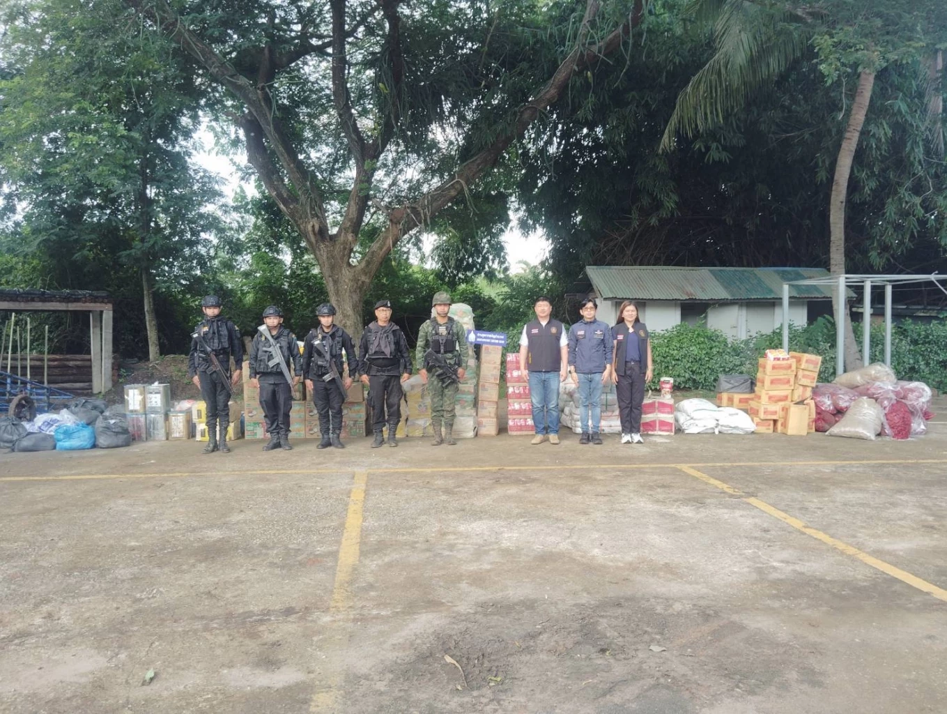 จับตา! ชายแดนกัมพูชาลอบส่งออกสินค้าอุปโภค-บริโภค สะท้อนวิกฤต