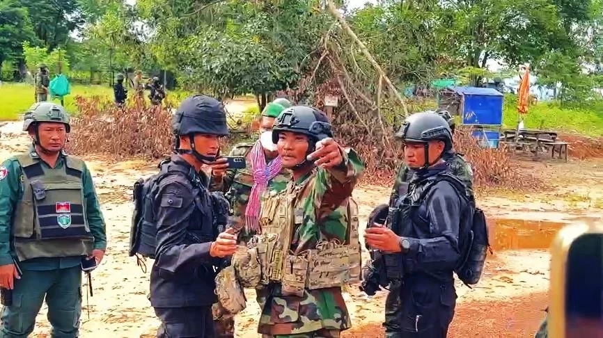 "ทหารกัมพูชา" บุกป่วน "คณะผู้สังเกตการณ์ฯของไทย" ระหว่างลงพื้นที่ "ช่องอานม้า-อนุสาวรีย์ตาอม“