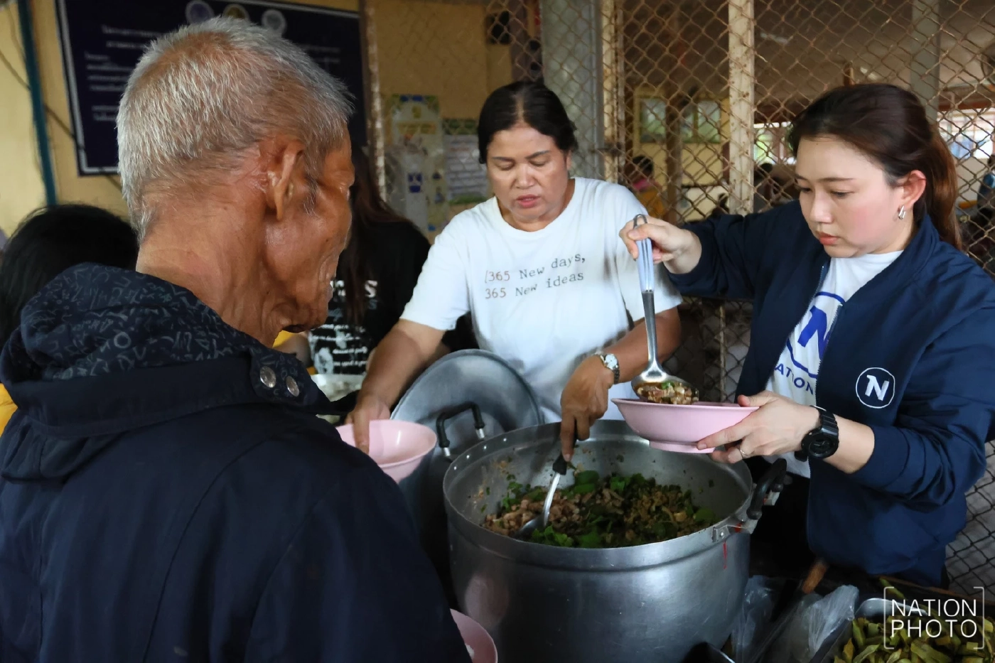 เนชั่นกรุ๊ป ร่วมกับ มูลนิธิเนชั่น เดินหน้าเนชั่นปันน้ำใจ ช่วยผู้ประสบภัยชายแดน