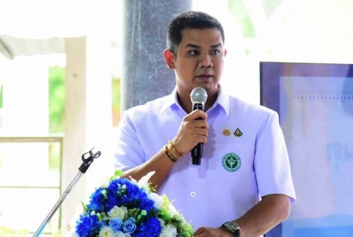 “รมช.สธ.” เตรียมเพิกถอน ใบตรวจสุขภาพแรงงานต่างด้าวเถื่อน 3 แสนใบ