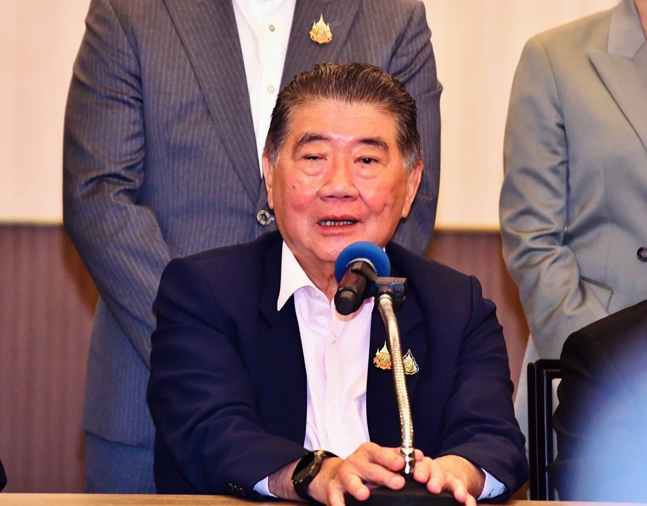 "ภูมิธรรม" ลงนามคำสั่งตั้ง ศบ.ทก. ทำงานต่อเนื่อง ปมชายแดน ให้ รมช.กลาโหม เป็น ผอ.ศูนย์ฯ