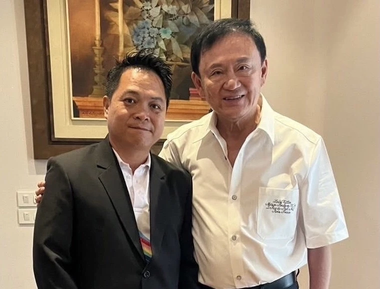 สง่า พรมเมือง โดยการสนับสนุนของทักษิณ