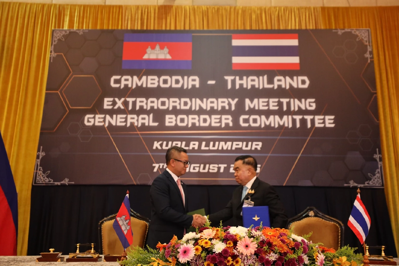 เปิดบันทึกข้อสรุป 13 ข้อตกลงหยุดยิง วงประชุม GBC ไทย-กัมพูชา