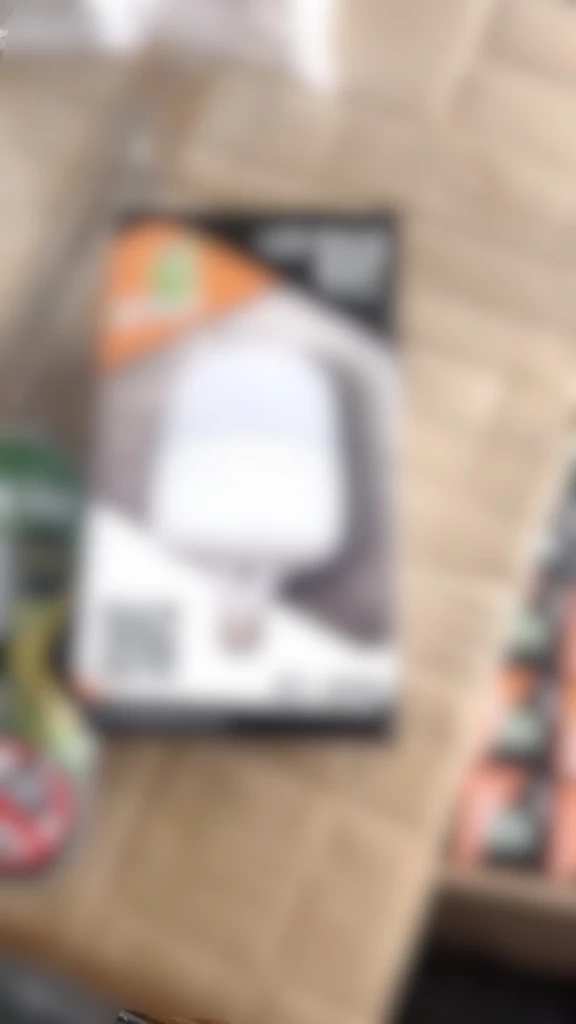 อำพรางโกดังร้าง ตะลึงเครื่องใช้ไฟฟ้าไม่มี มอก.กว่า 4 หมื่นรายการ